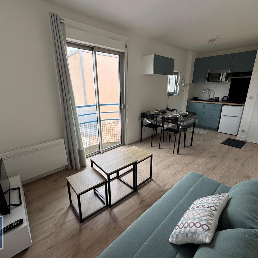 Location Appartement 1 pièce 28m² POITIERS 86000 - Photo 1