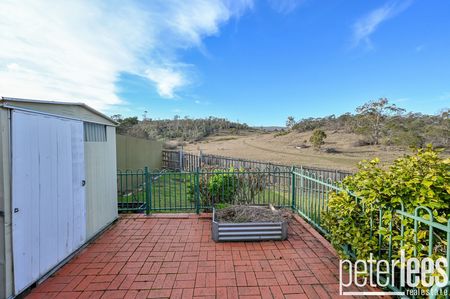 9 Tandara Street, Ravenswood TAS 7250 - Photo 5