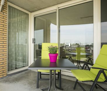 Capelle aan den IJssel – Lehárstraat 146 - Photo 4