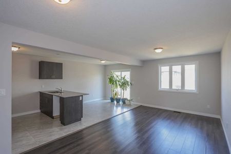 For Lease - 1890 Foxridge Crescent Unit# Upper, London North, Ontario - Photo 3