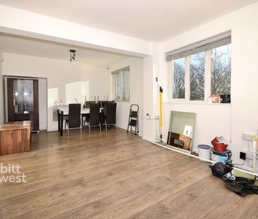 3 bedroom maisonette to rent - Photo 2