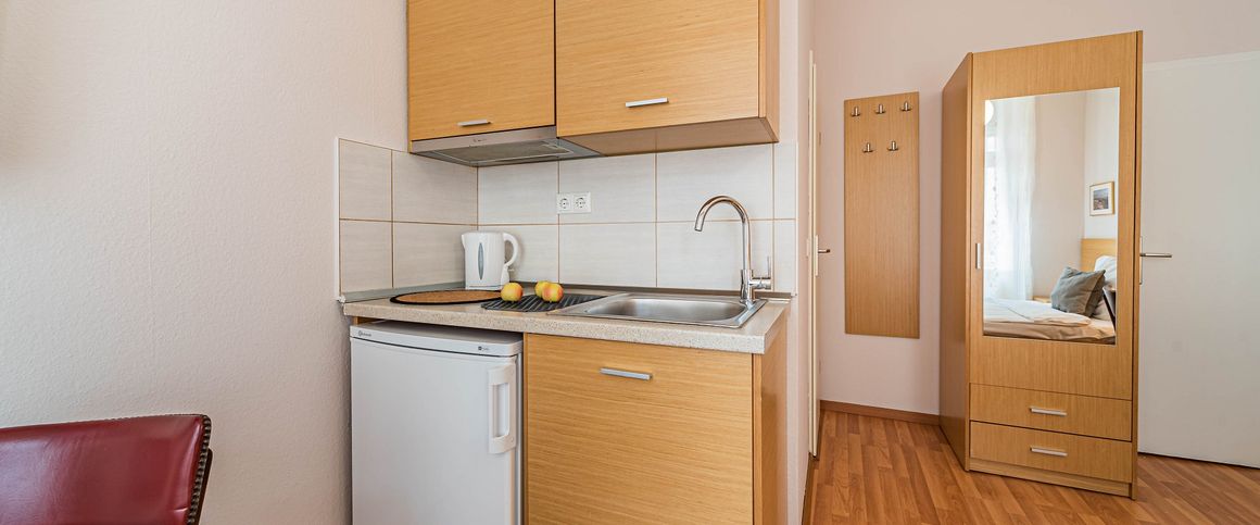 City-Residence: Neu und modern eingerichtete 1-Zimmer-Wohnung in zentraler City-Lage - Photo 1