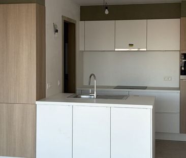 Appartement te huur in Diepenbeek voor € 925 met 2 slaapkamers - Photo 2