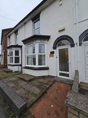 2 bedroom terraced house to rent - Photo 1