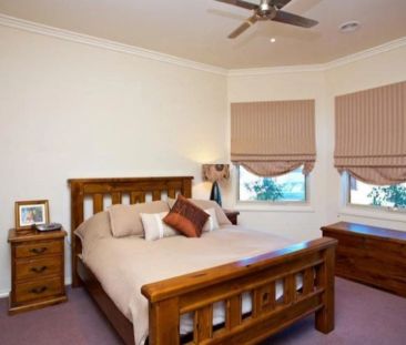 ** UNDER APPLICATION** Spacious Family Living in Kurunjang – $480 p... - Photo 1