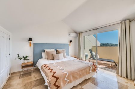 Piso de alquiler en Avenida del Golf, 1, Aloha - Photo 2