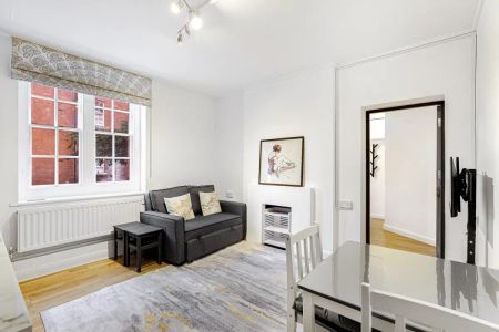 1 bedroom flat in Regency Street - Photo 2