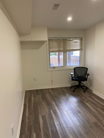 For Lease - 45 Paper Mills Crescent Unit# Lower, Richmond Hill, Ontario - Photo 4