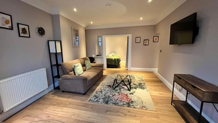 18 Kings Road - Photo 4