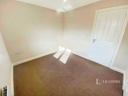 2 bedroom house to rent Falcon Way, Bourne, Lincolnshire, PE10 - Photo 2