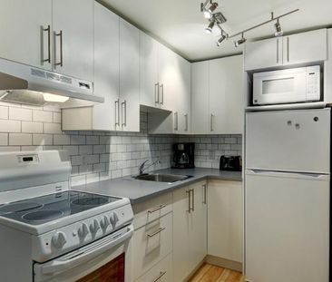 Loft entièrement meublé à louer Vieux-Québec juillet 2026 - Photo 3