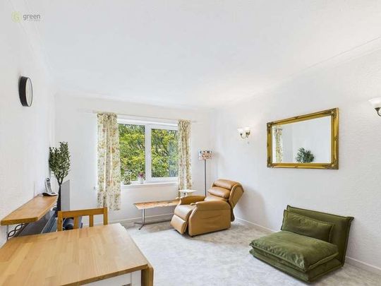 Upper Holland Road, Homehall House, B72 - Photo 1