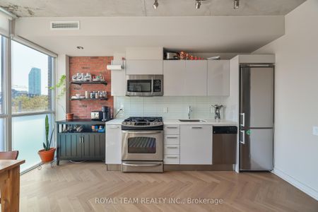 King East Lofts , #206 - Photo 4