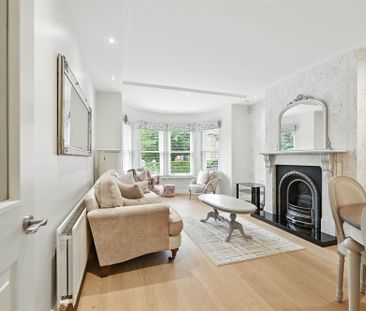 Apt 2 16 Deramore Park, Malone Road, Belfast, BT9 5JU - Photo 1