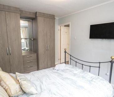 3 bedroom townhouse to rent - Photo 4