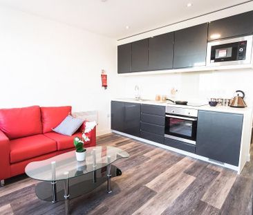 1 bedroom private hall to rent - Photo 5