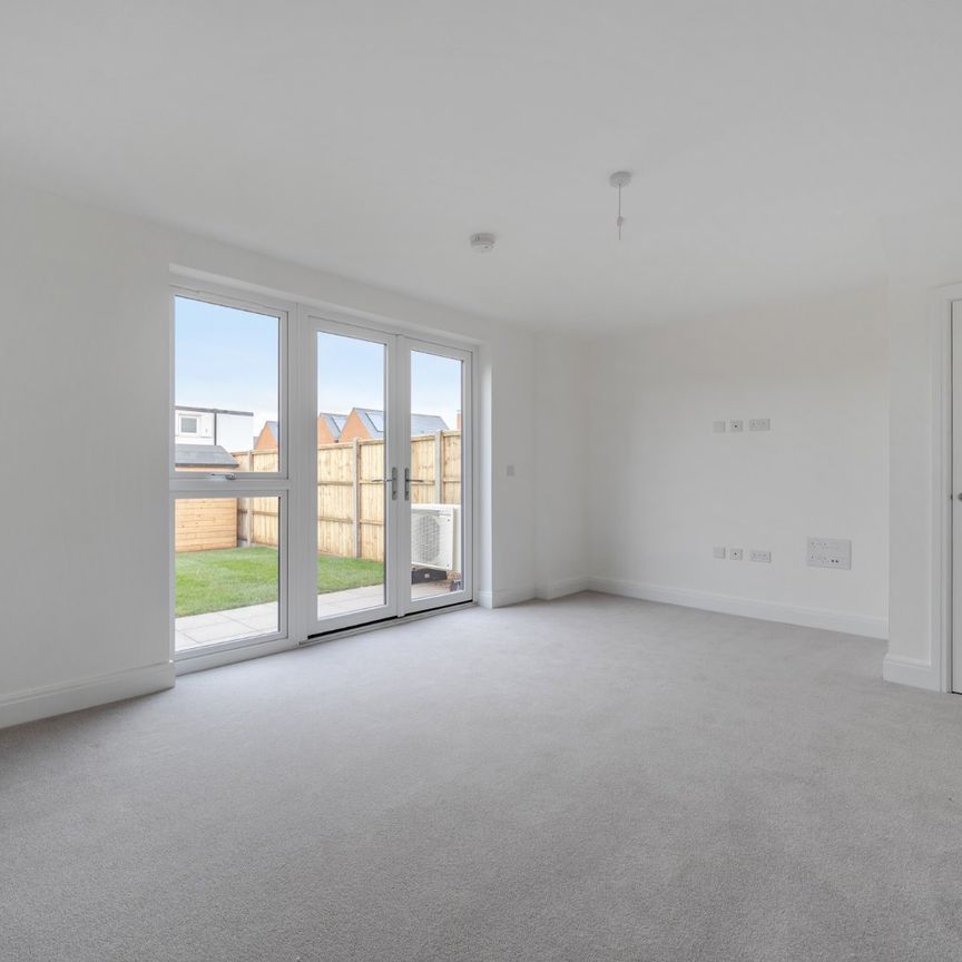 2 bedroom terraced house to rent - Photo 1