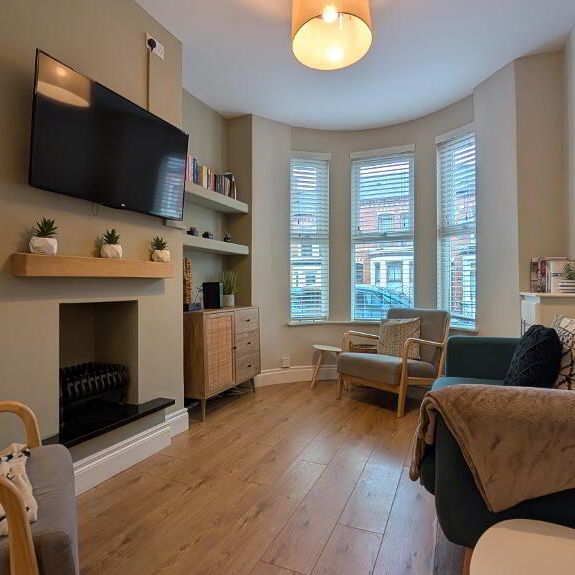 18 Windsor Road, Belfast, BT9 7FQ - Photo 1