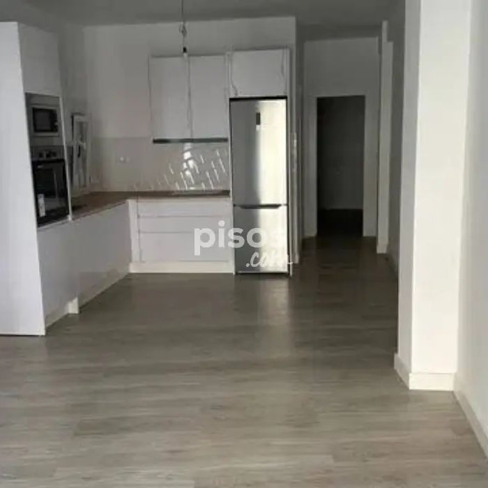 Piso en alquiler en Calle de Roldán y Marín - Foto 1