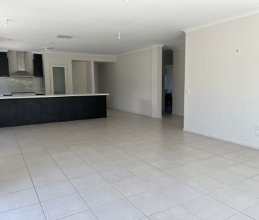 11 Grebe Court - Photo 4