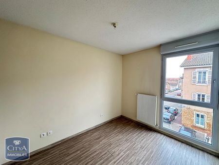 Location Appartement 3 pièces 76m² ST LAURENT SUR SAONE 01750 - Photo 4