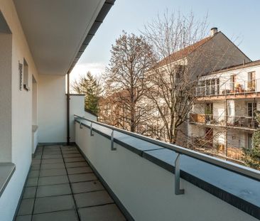 Dachwohnung mit toller Aussicht - Photo 1