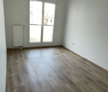 Location Appartement 3 pièces 65m² - Photo 4
