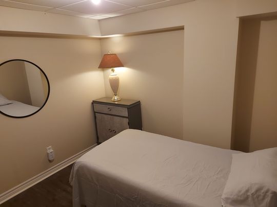 For Lease - 52 Bay Hill Drive, Vaughan, Ontario - Photo 1