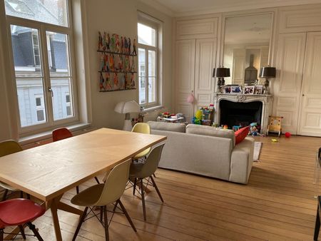 Location Appartement 6 pièces 148m² LILLE 59000 - Photo 3