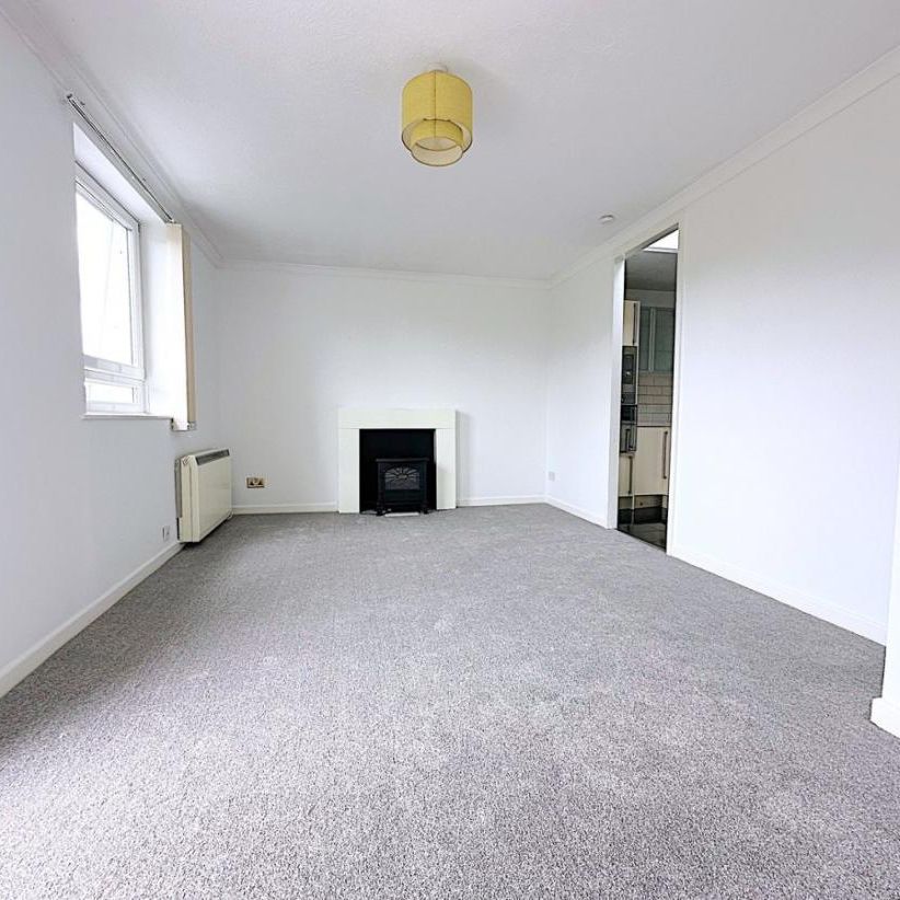 Cumberland Gardens, St Leonards-on-Sea, East Sussex - Photo 1