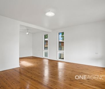 NEAT AND COMFORTABLE LIVING - Photo 5