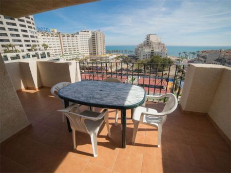 Apartamento de alquiler en Avenida la Marina, 4, Balneario - Photo 3