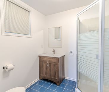 For Lease - 36 Kempenfelt Drive, Barrie, Ontario - Photo 5