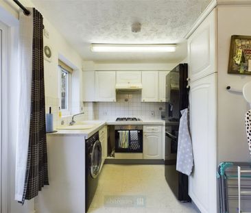 Heron Drive, Lenton, Nottingham, Nottinghamshire, NG7 - Photo 5