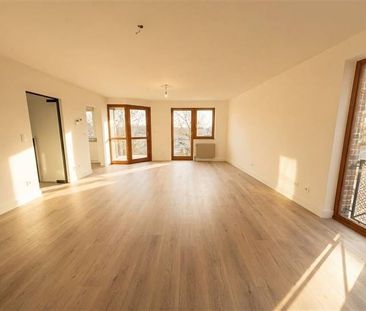 Appartement te huur - Photo 1