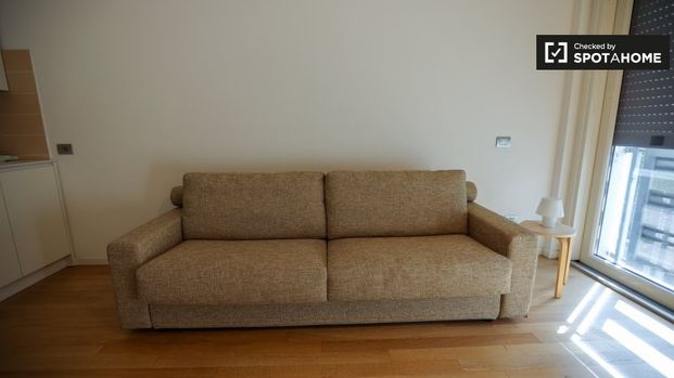 Via Francesco Burlamacchi, Milan, Lombardy 20135 - Photo 1