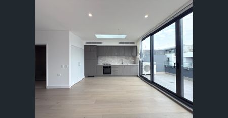 Upmarket Brand New Apartment - One Week Free Rent - Photo 4