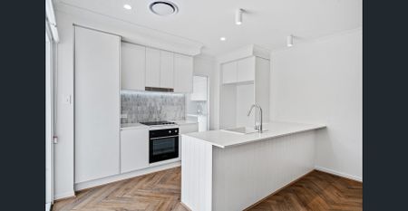Elegant Coastal Living in a Prime Bayside Location - Photo 5