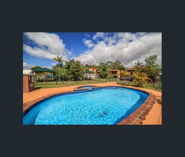 2-Bed Townhouse in Prime Benowa Location - Photo 4