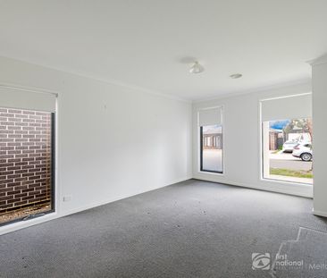 4 Bedroom Beauty - Photo 3