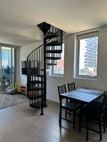 West Melbourne - Photo 2