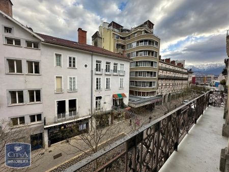 Appartement à louer 4 pièces 85.06m² - Photo 4