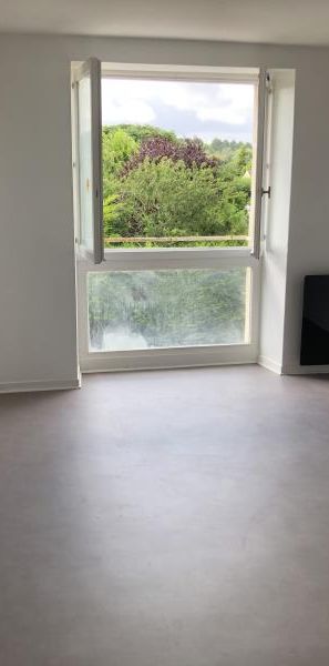 Location Appartement 1 pièce 25m² - Photo 1