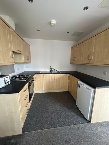 711 College Court Central, 56 King Street, Belfast, BT1 6BZ - Photo 5