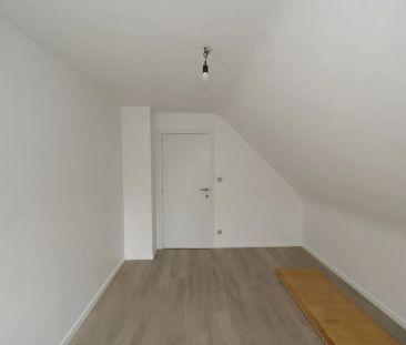 Woning met 4 slpks, tuin en garage - Foto 1