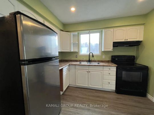 38 Mayfair Drive #MAIN - Photo 1