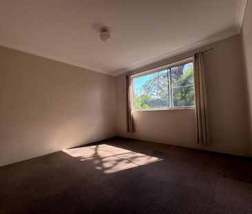 Well Kept Two-Bedroom Unit! - Photo 3