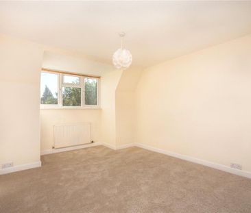 2 bedroom semi-detached house to rent - Photo 2