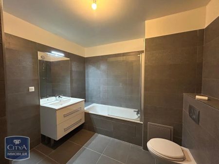 Appartement à louer 4 pièces 75.81m² - Photo 5