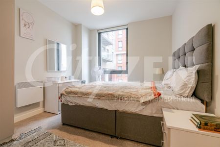 Adelphi Street, Salford - Photo 4